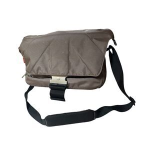 MANFROTTO Stile Unica VII Messenger Camera Bag Laptop DSLR Padded Carry-on